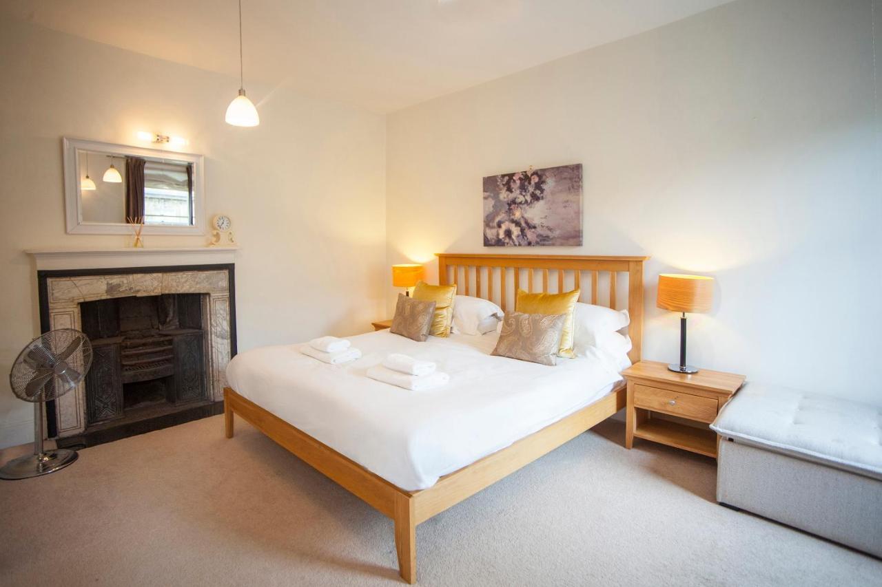 Stunning Spacious Central Apartment Near Parade Gardens Bath Exteriör bild